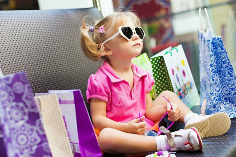 самооценка подростка. синдром ретта. девочка проявляет. злой подросток. юноши и девушки подростки.