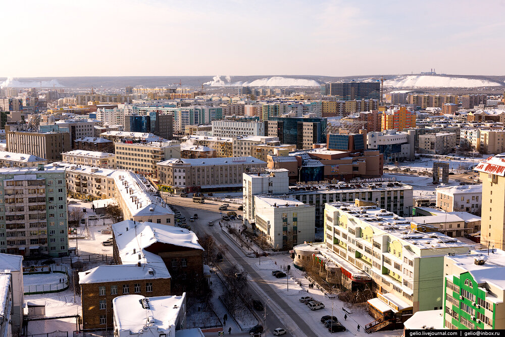 Какие города в якутске. Саха Якутия город Якутск. Якутск столица. Якутск столица Республики Саха. Якутск с высоты птичьего полета.