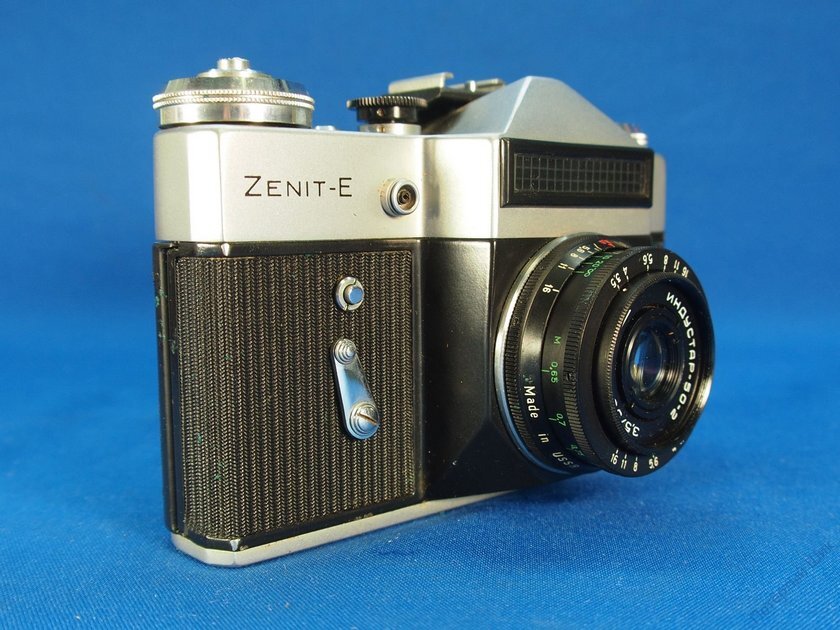 Фотоаппарат зенит е. Zenit e. Zenit Minolta. Самый массовый фотоаппарат в мире. Модификация Зенит е.