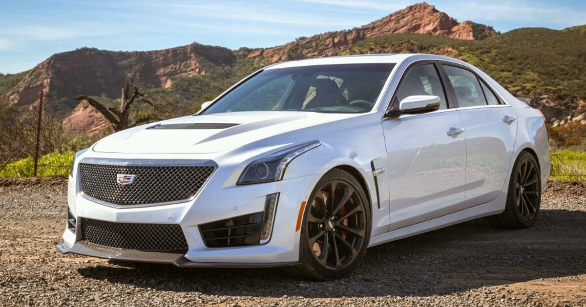 Кадиллак CTS V 2021