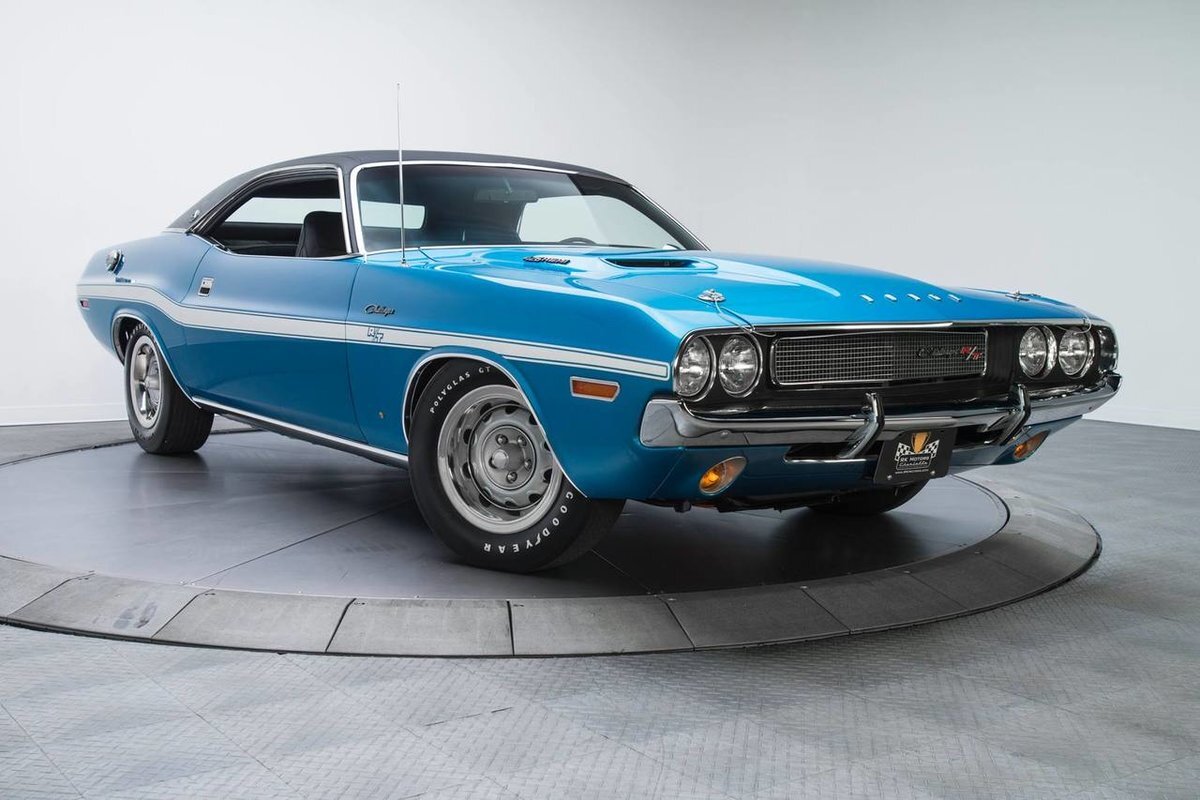 Dodge Challenger 70s