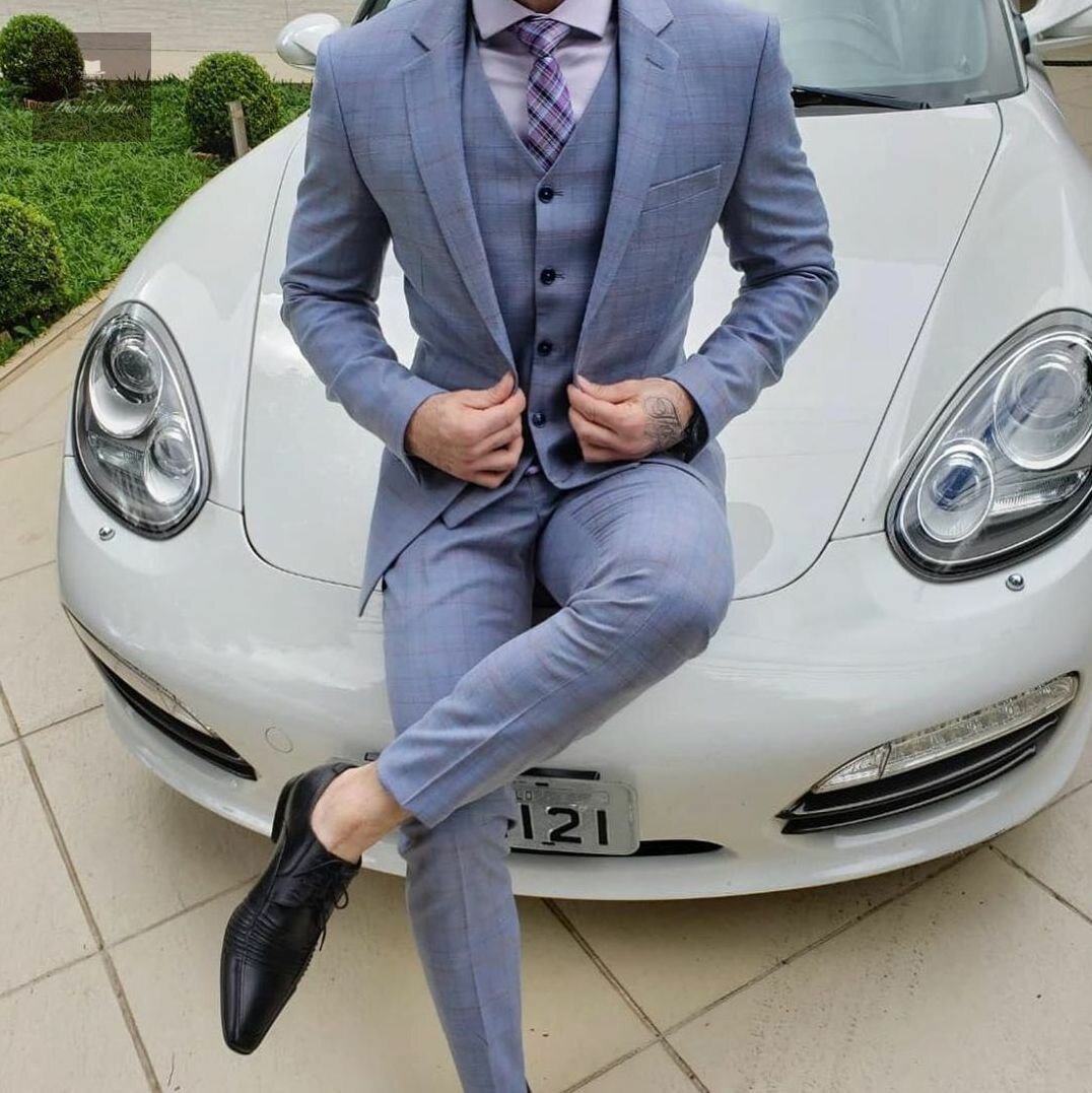 1. В жизни преуспевают те, кто не боится мечтать о чем-то великом и затем рисковать ради воплощения своих видений.
2. Когда ты уже готов сдаться, ты ближе к цели чем ты думаешь.
3. Зачем откладывать свое величие на потом? Зачем ждать лучшего времени для воплощения ваших грез и тех прекрасных возможностей, которые открывает перед вами жизнь? Почему бы не сделать первый шаг уже сегодня?
4. Все, о чем вы думаете, воплощается.
5. Следуй своей мечте, и вселенная откроет тебе двери там, где были только стены…
6. Пройдет лет двадцать, и ты будешь больше сожалеть о том, чего не сделал, чем о том, что сделал не так. Поэтому отринь колебания. Расправь парус и беги прочь из безопасной гавани. Лови попутный ветер. Исследуй. Мечтай. Делай открытия.

7. Гораздо лучше сгореть в полете и рухнуть вниз, преследуя высокую цель, чем провести лучшие дни своей жизни перед телевизором где-то на задворках жизни. (Актуально для 95% населения).
8. Все, что существует на свете, когда-то было просто мечтой...
9. Тот, кто делает, ожидает успеха. Тот, кто «пробует», ожидает, что ему что-то помешает.
10. Бери и делай. Не знаешь что делать — делай шаг вперед.
11. Наличие цели важнее наличия возможностей.
12. Смелые и ярко нарисованные мечты сбываются минимум на 110%. Вы всегда на выходе ваших мечтаний получите + 10% в виде дополнительных бонусов от Жизни. 