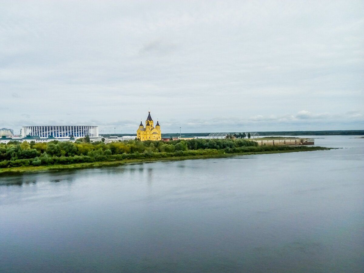 слияние двух рек в нижнем новгороде