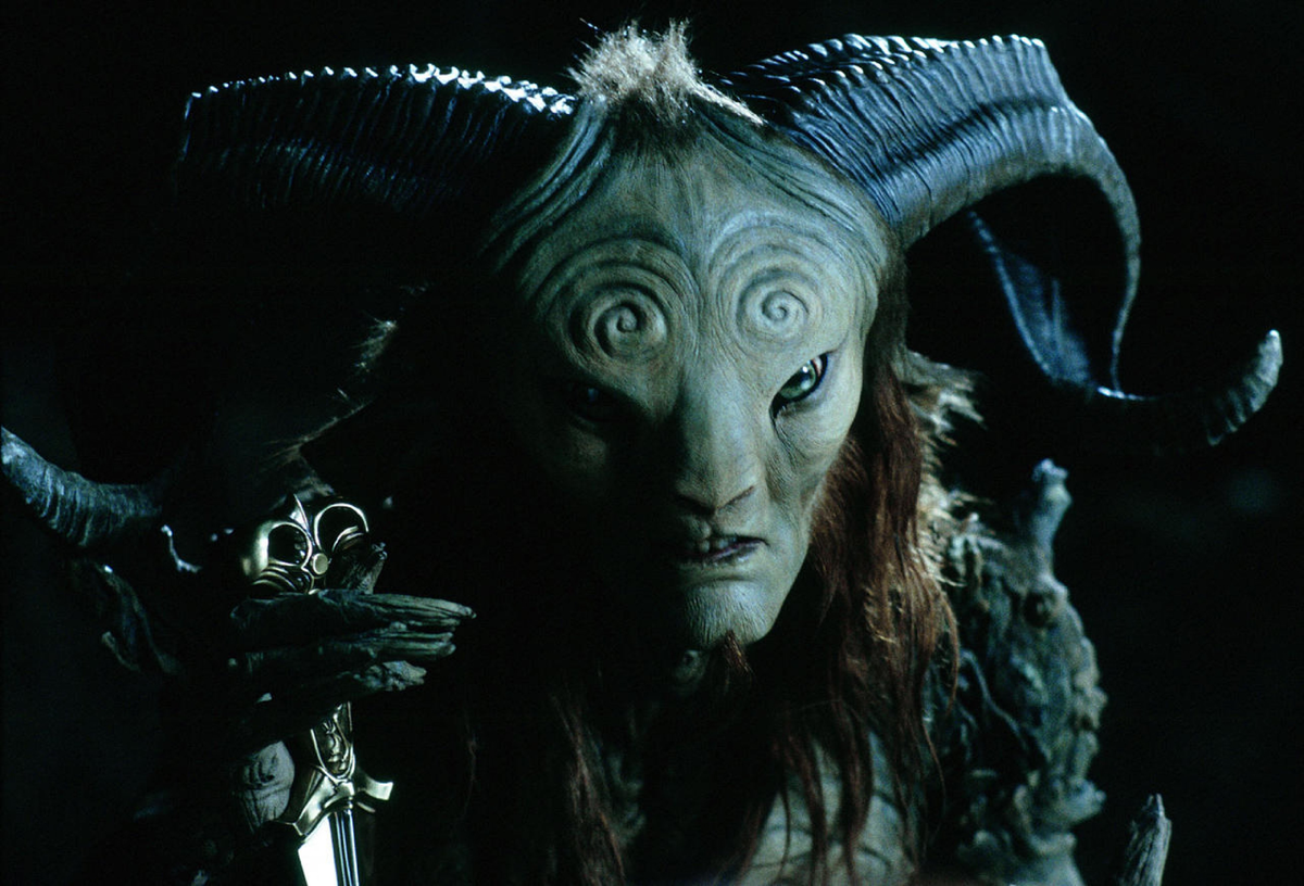 Гильермо дель торо лабиринт фавна. Лабиринт фавна мерседес. Гильермо дель торо лабиринт фавна. Фавн трейлер на русском. Лабиринт фавна" (2006), реж.