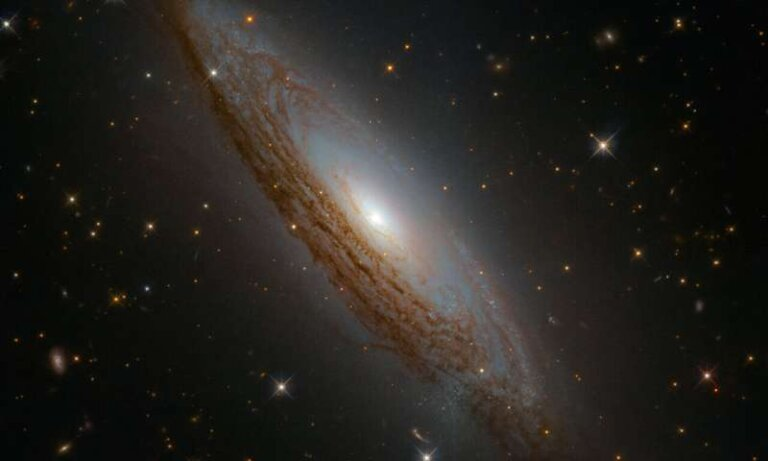 Источник: ESA / Hubble & NASA