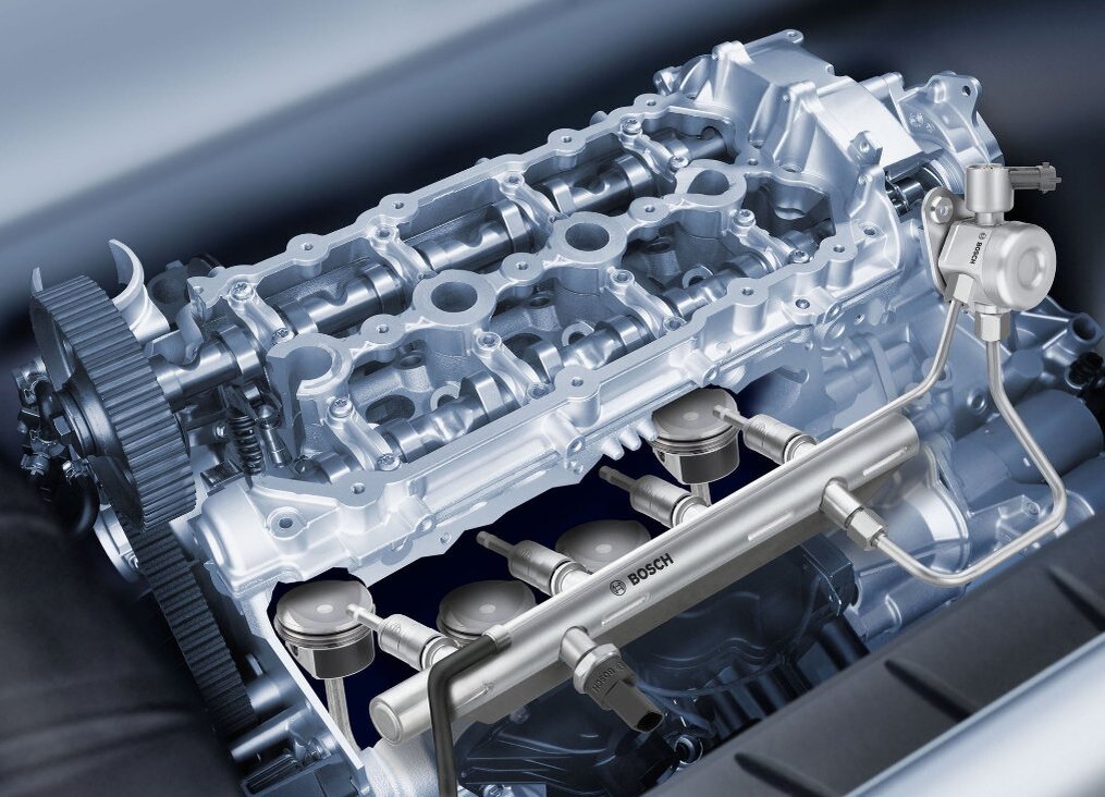 Engine что значит. Двигатель авто. Мотор машины. Чистый двигатель. Двигатель авто в разрезе