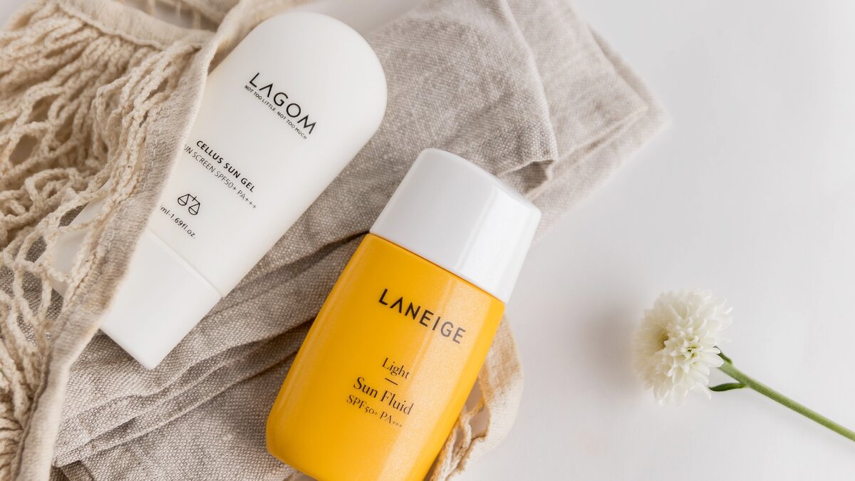 Легкие и быстровпитывающиеся крема, очень нравится использовать летом!