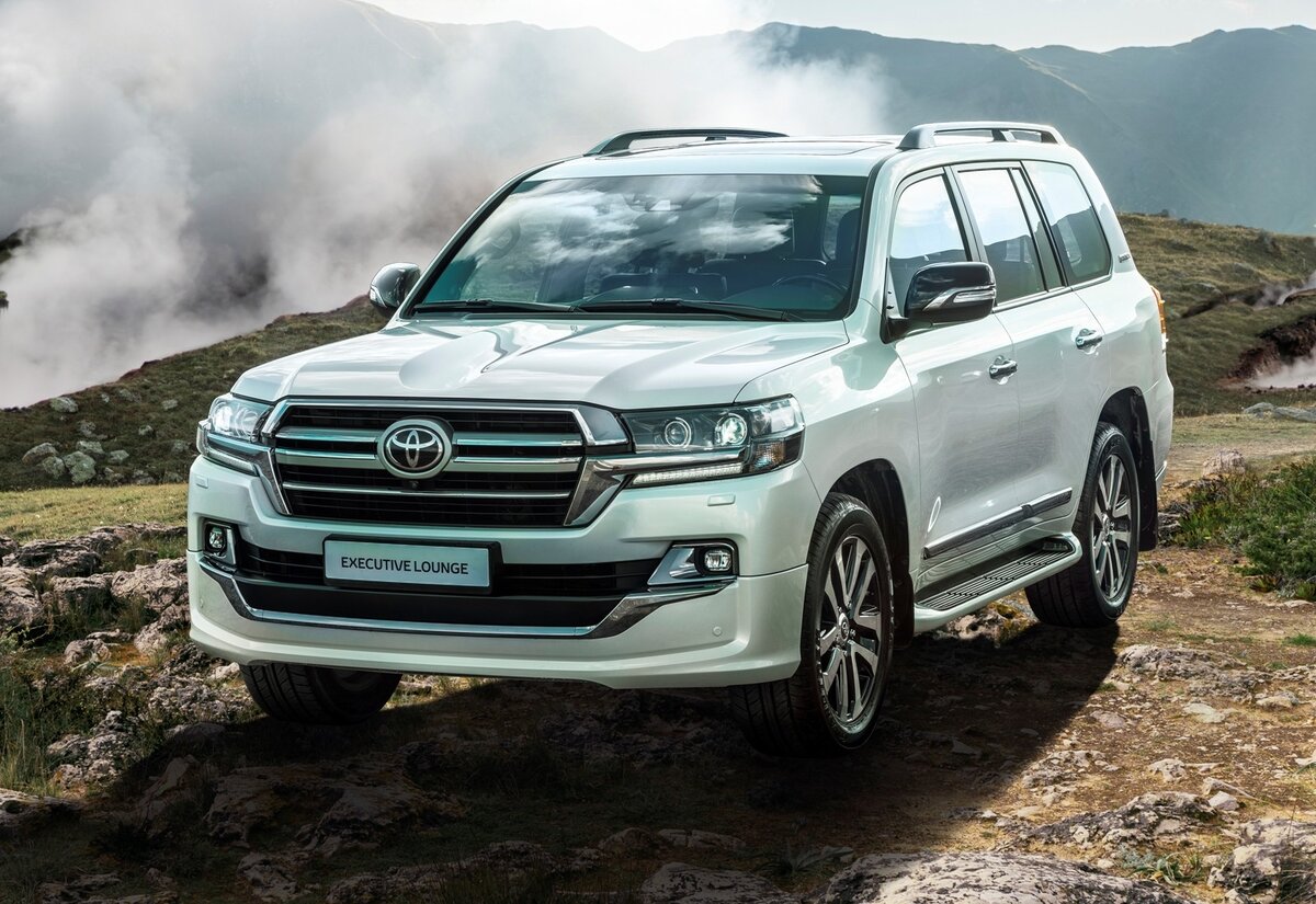 Во время написания статьи обсуждал со знакомым предпринимателем лизинг представительского LC200 :)