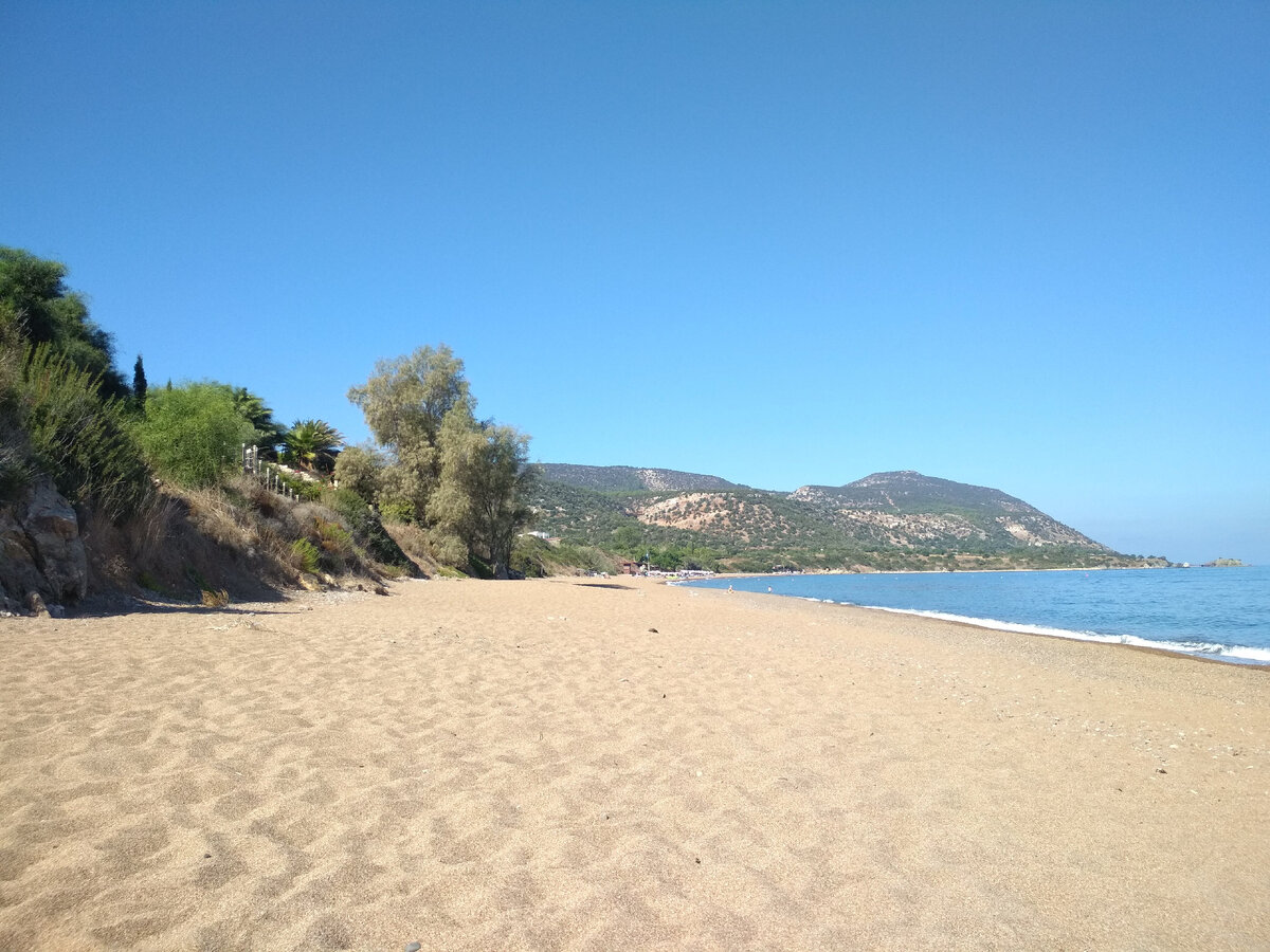 Немноголюдные пляжи - как мы любим! Кипр. Фото автора