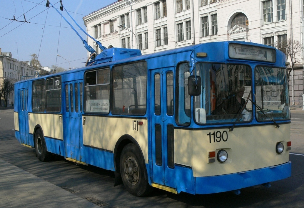 Троллейбус зиу 9. Зиу 682. троллейбус зиу 682. зиу-9 троллейбус. зиу-9 (зиу-682б).
