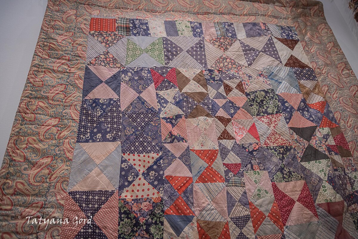 Исторические сведения лоскутного шитья. Лоскутное шитье 5 класс. Интересные факты о лоскутном шитье. Почему дагестан называют лоскутным одеялом. Историческая справка пэчворк.