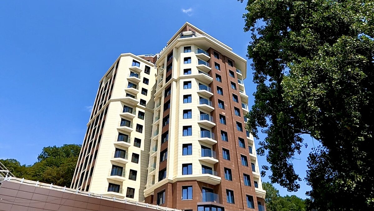 Фасад ЖК «Резиденция Сосновый Бор»