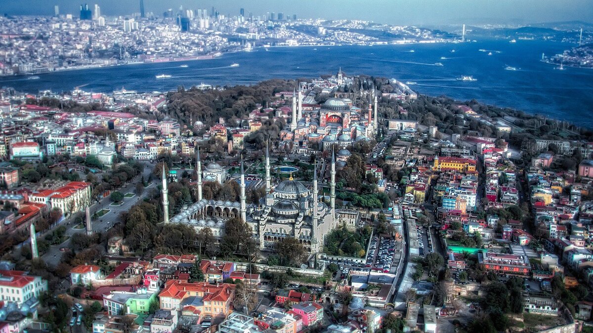 Фото из общедоступных источников