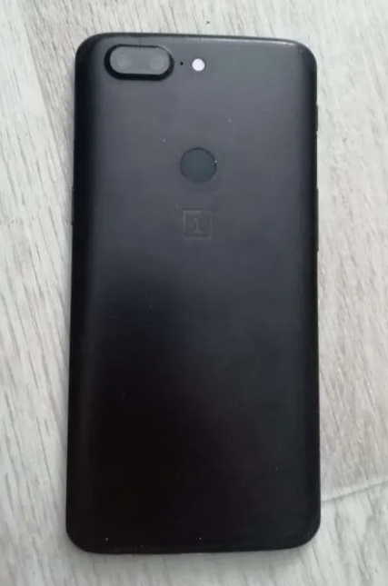 OnePlus 5T 8/128GB задняя часть