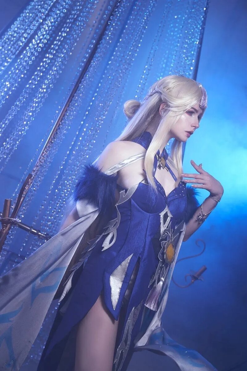 Косплей на Нин Гуан из Genshin Impact. Косплеер: Кристина likeassassin Волкова. Фотограф: Катерина Даниелян. Источник: vk.com/christinacosplay   📷