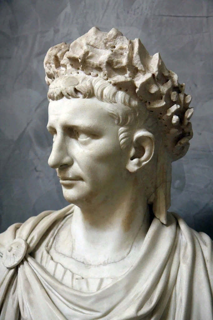 Известный римский. Римский Император Клавдий. Тиберий Клавдий Цезарь. Тиберий Клавдий Цезарь август Германик. Император Нерон Клавдий Цезарь.