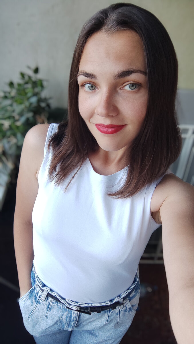 Радостная Лена, которая планирует много есть осенью 😅