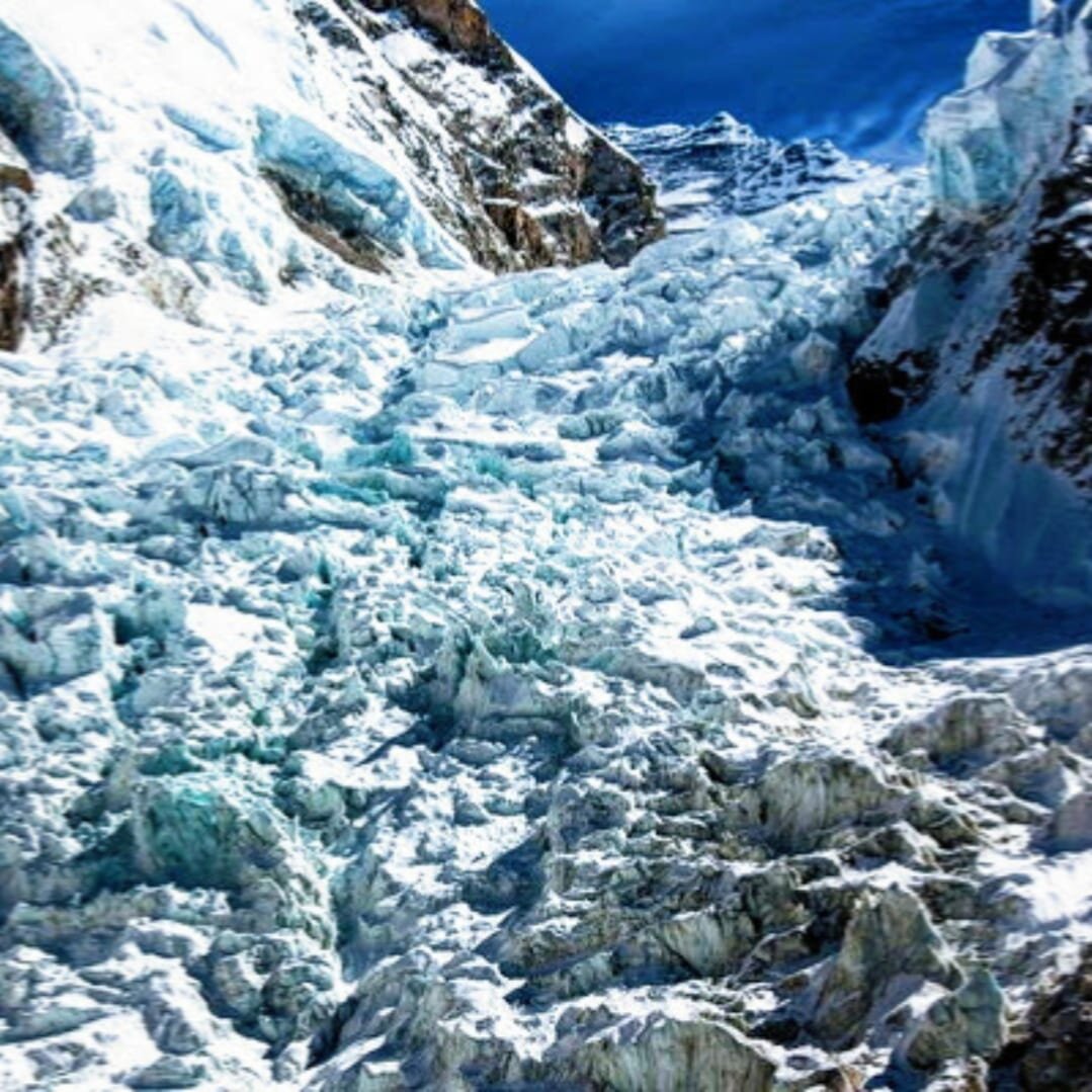 книга: "Эверест. Дотянуться до Небес"