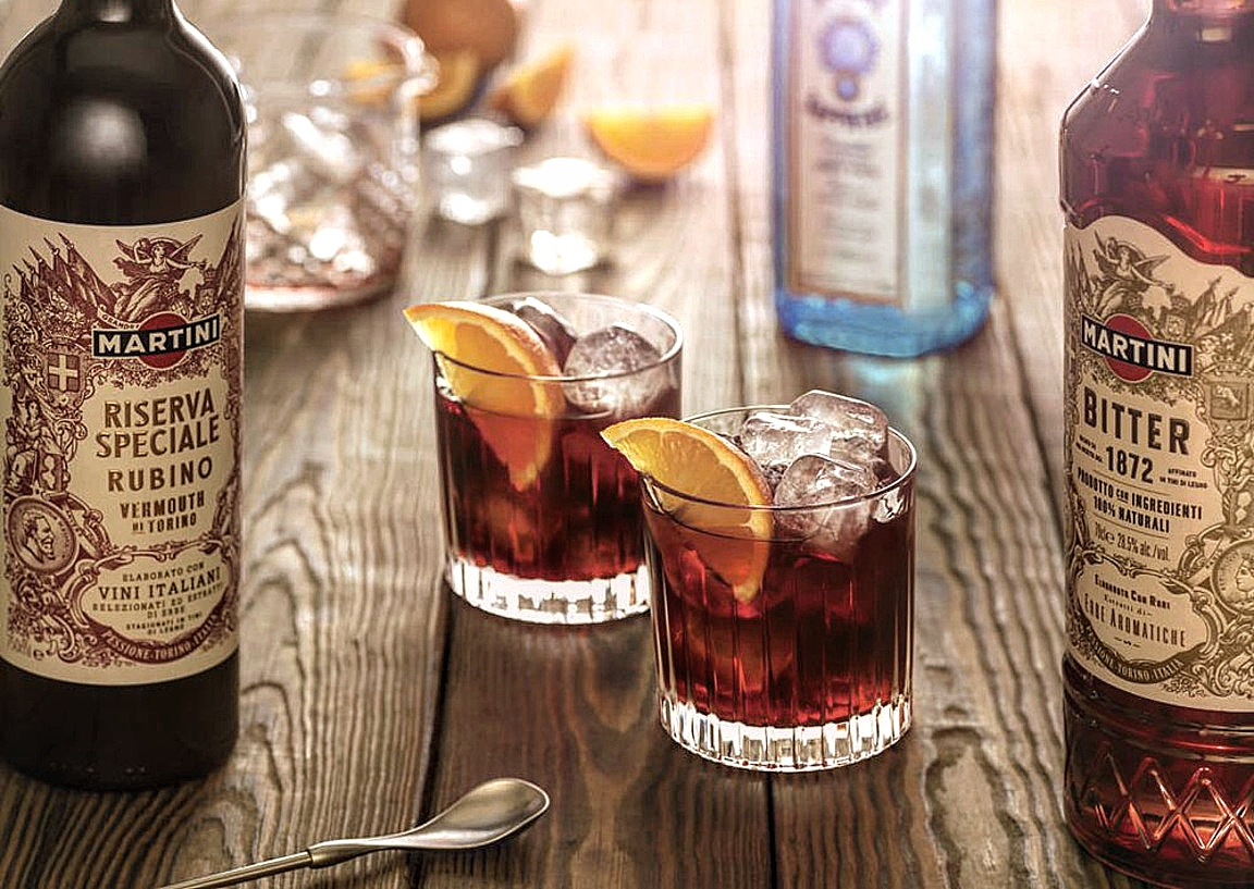 Мартини негрони. Мартини Riserva Bitter. Коктейль Martini Riserva Negroni. Негрони Биттер. Вермут Martini Bitter Riserva.