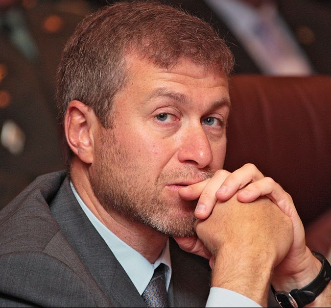 Экс-президент ФИФА Йозефф Блаттер и известный тренер Жозе Моуриньо возглавляют рейтинг 