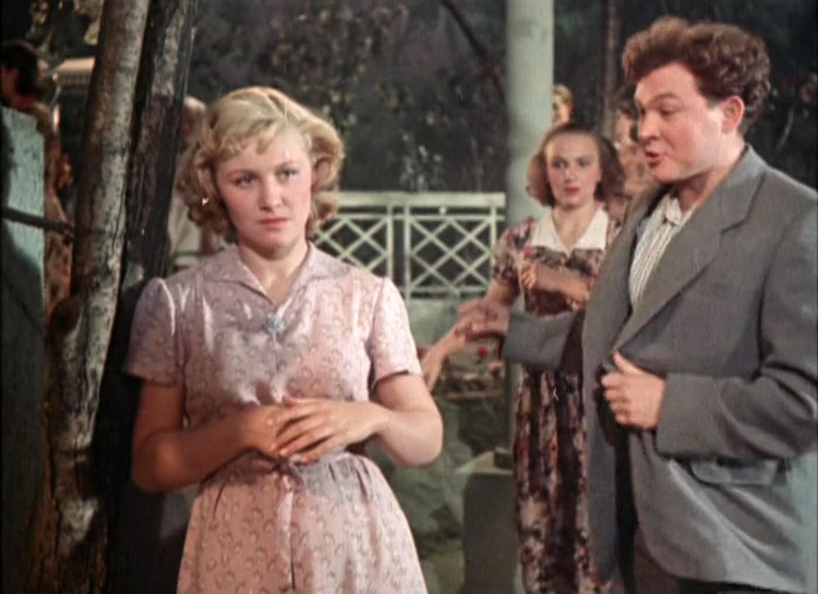 С добрым питерским утром. Доброе утро питер. Уютное утро. Тося кислицына в девчатах. Утро в питере.