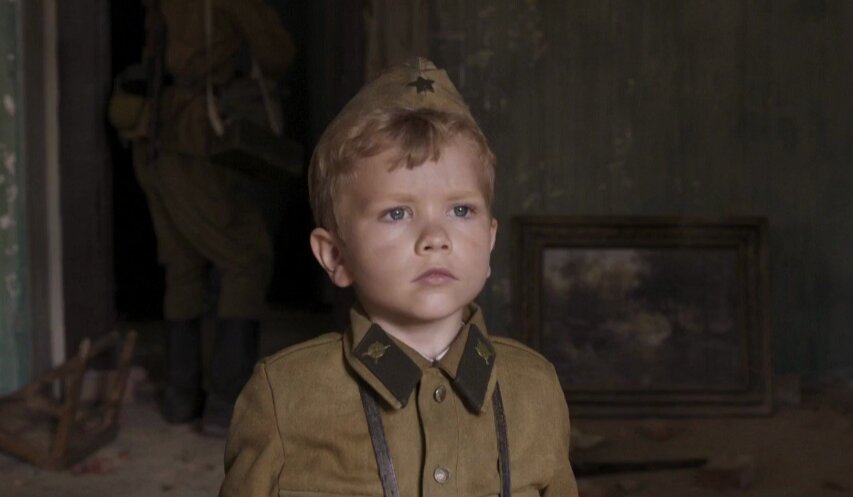 Вот таким предстал мальчик Серёжа на экранах...