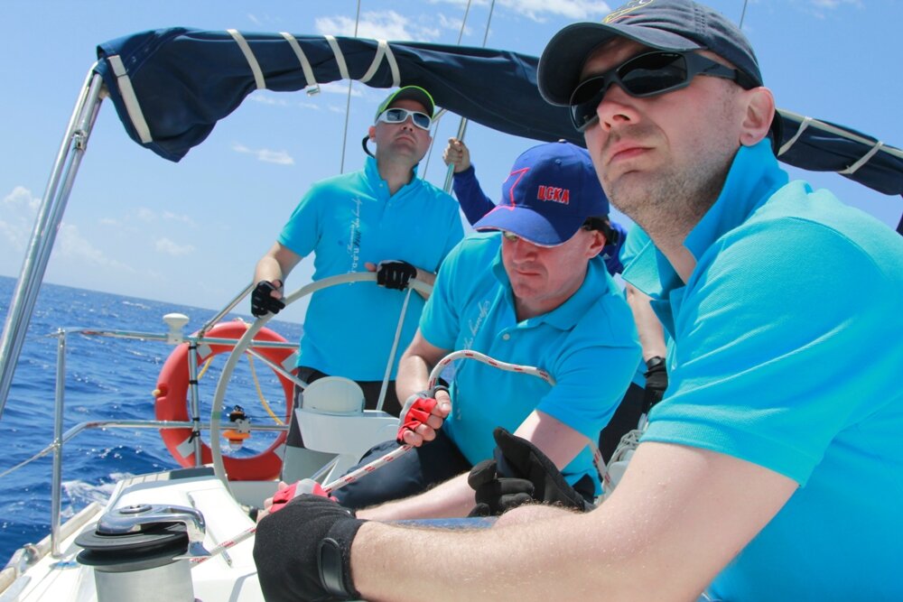 Система обучения яхтингу