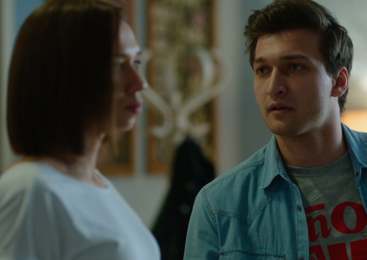 Кадр из 6 серии 3 сезона сериала "ИП Пироговой"