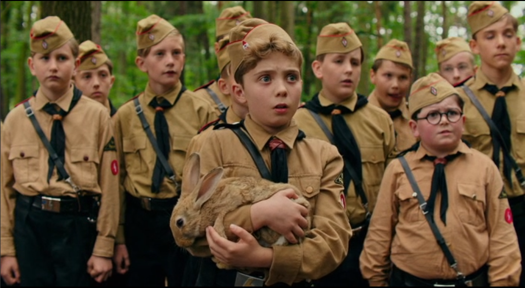 Главный герой фильма сталкивается с тем, что быть жестоким в жизни не так просто, как в мечтах