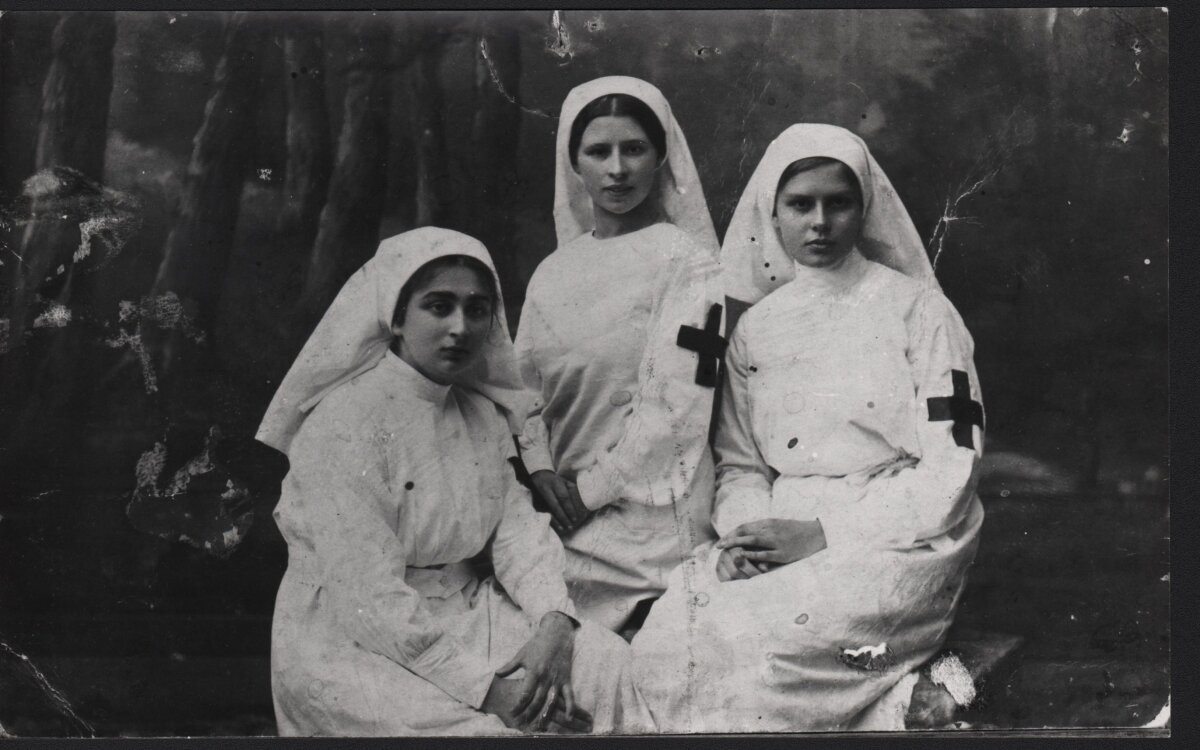 Фотография медсестёр Первой Мировой Войны 1914-1918.