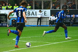 Ибрагимович и Марио Балотелли в игре за «Интер»