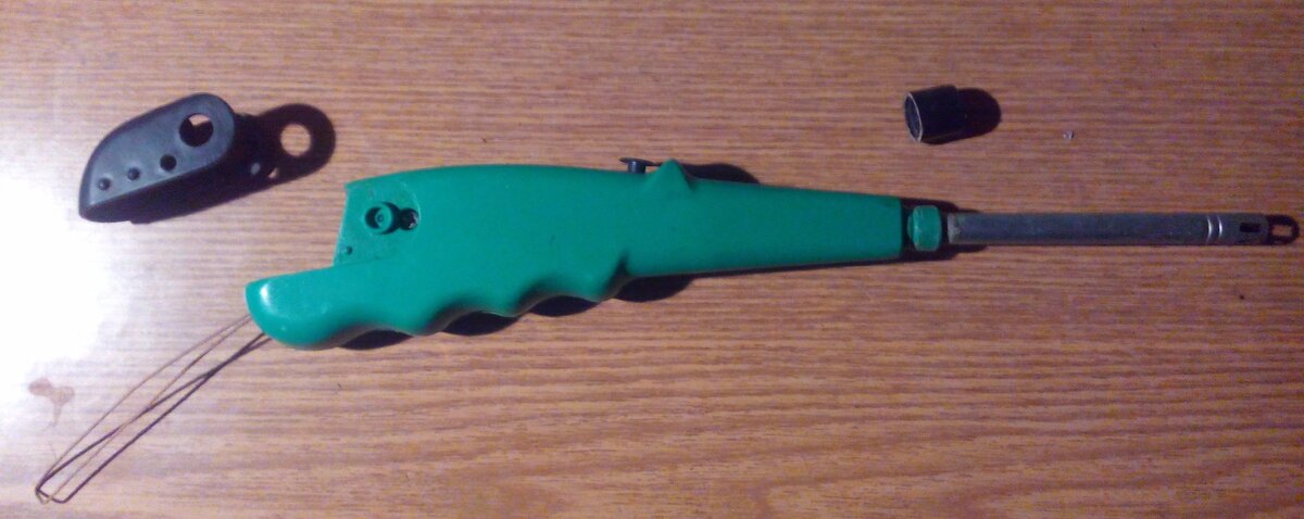 Ремонт электронной зажигалки для газа. Разборка.