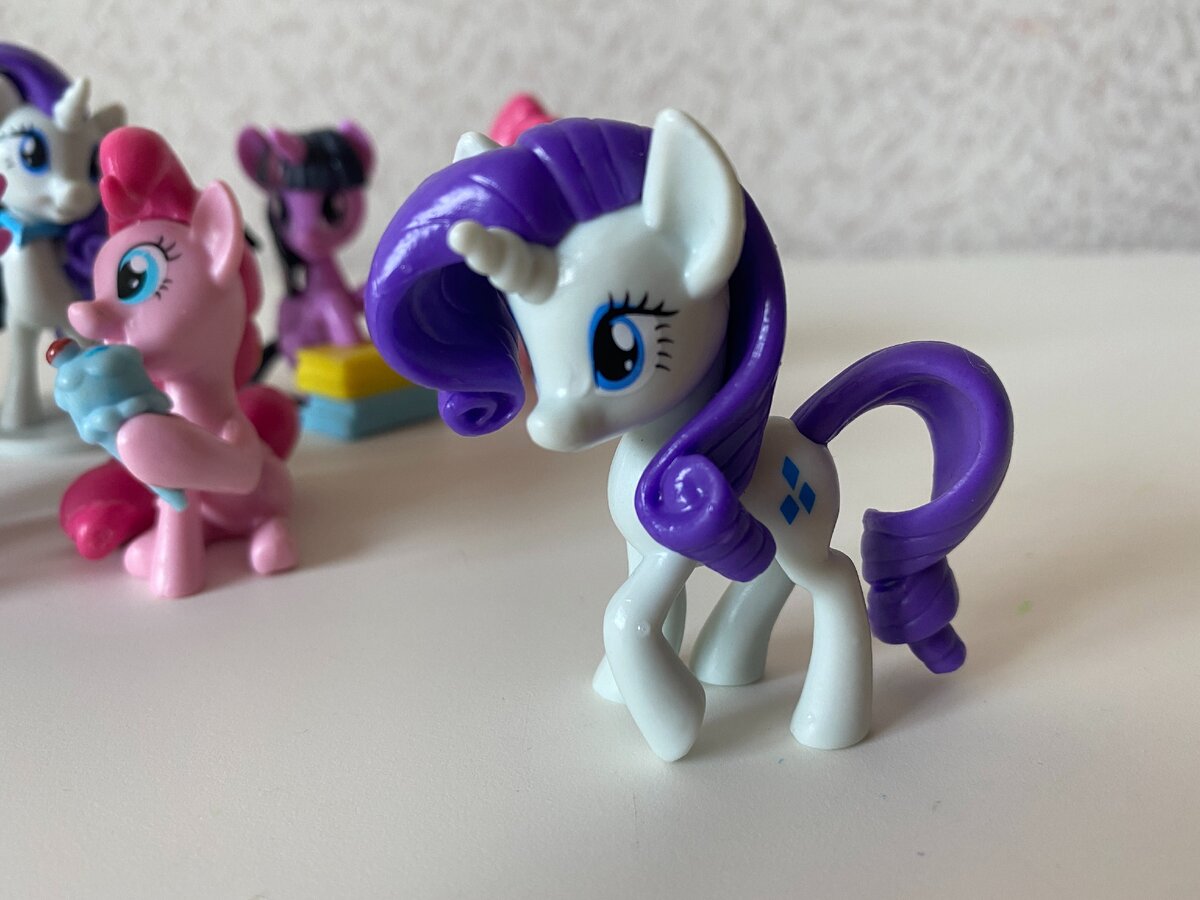 Рарити. Фото https://zen.yandex.ru/rastem_vmeste