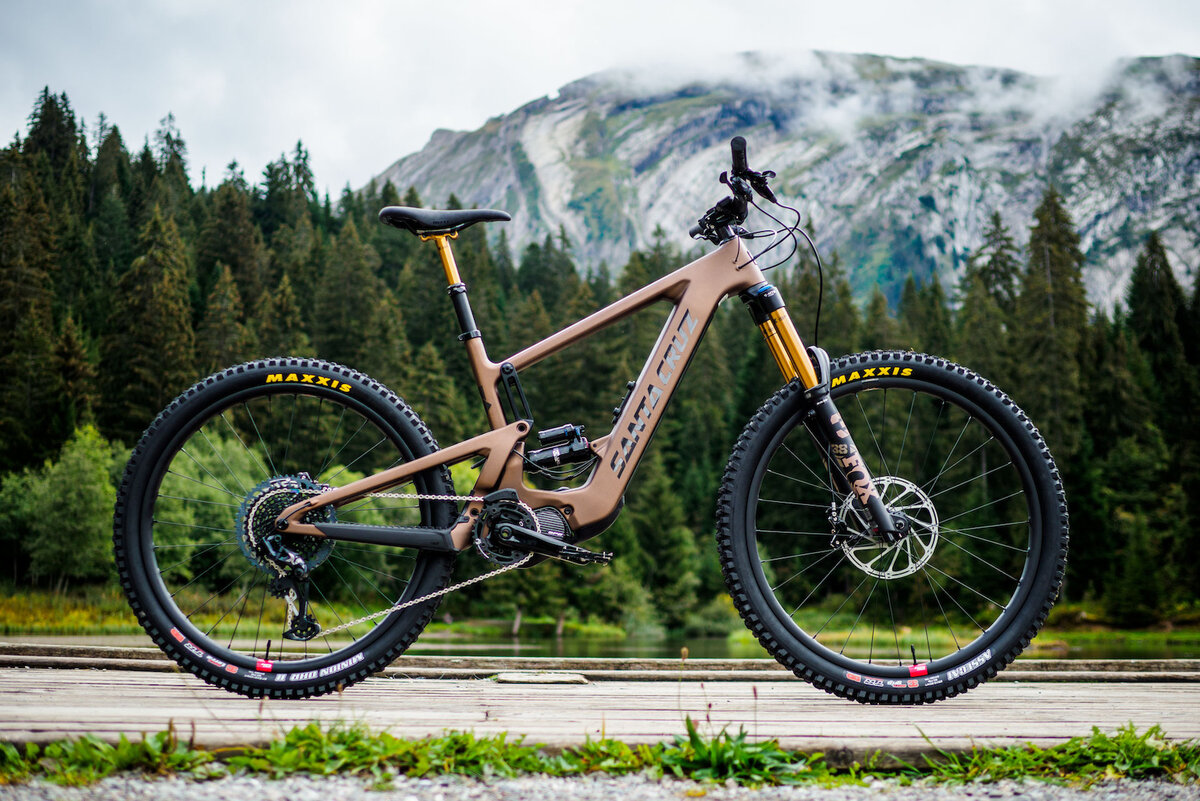 новенький santa cruz bullit