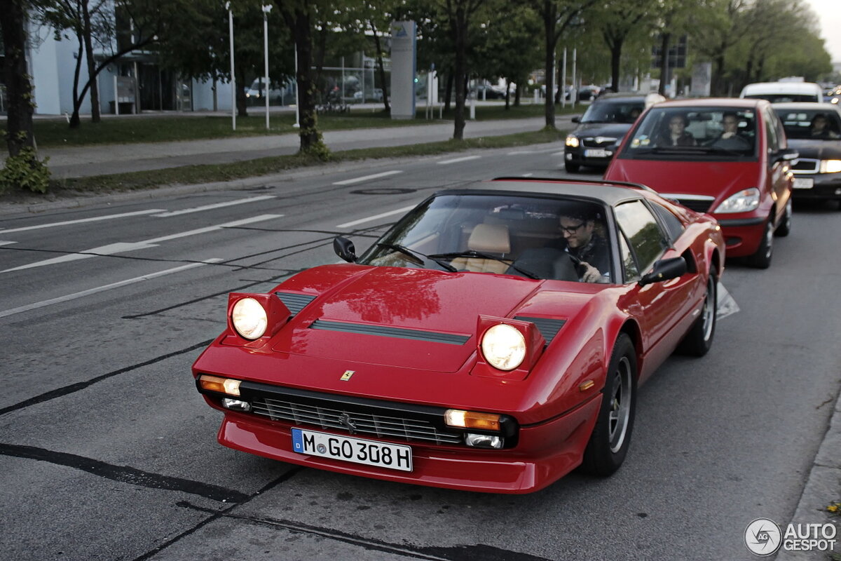 Car spot отзывы. Ferrari 308 GTS. Ferrari 308 GTS Quattrovalvole. Ferrari 308 GTS Quattrovalvole Black. 1986 Ferrari 308 GTS Quattrovalvole.