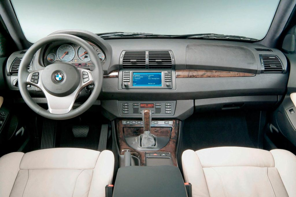 BMW x3 внутри