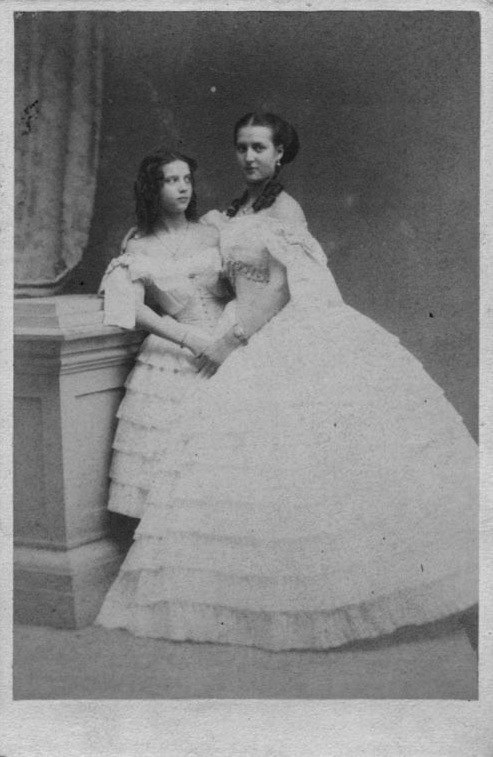 Принцессы Александра и Дагмара