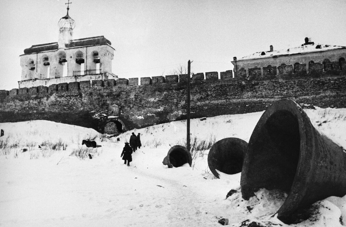 Новгород после освобождения от фашистских захватчиков, январь 1944 г.