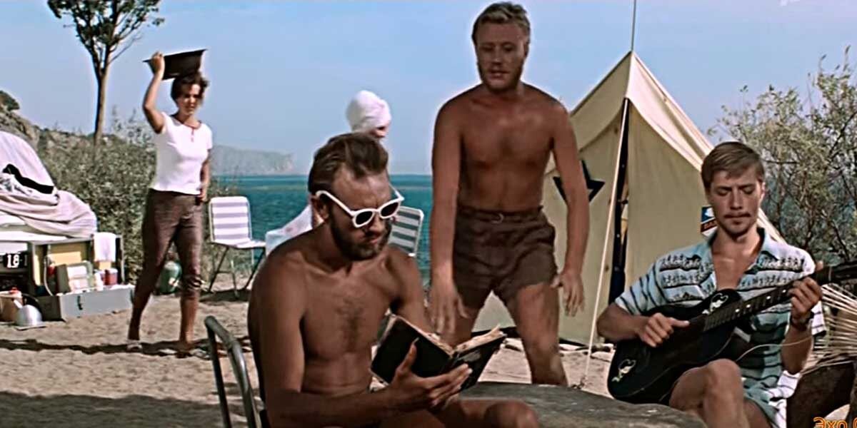 кадр из фильма 3+2