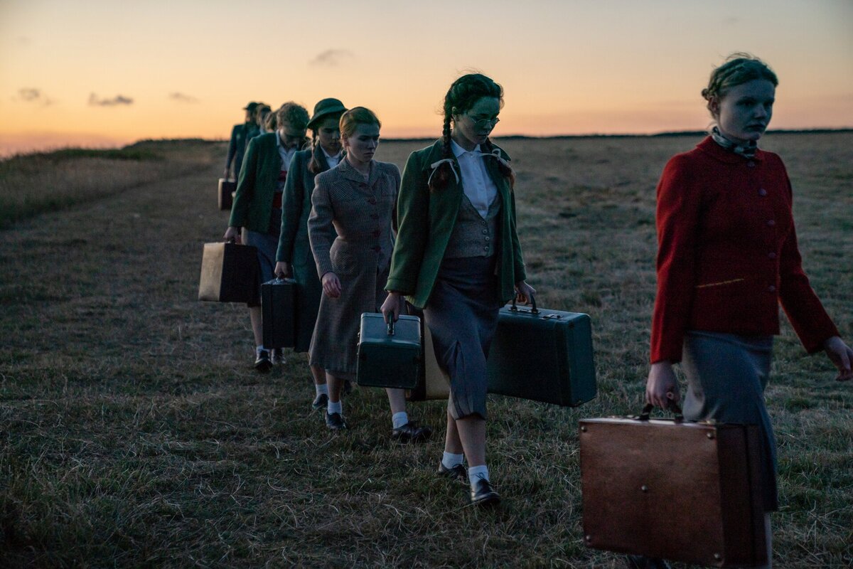 кадр из фильма Шесть минут до полуночи