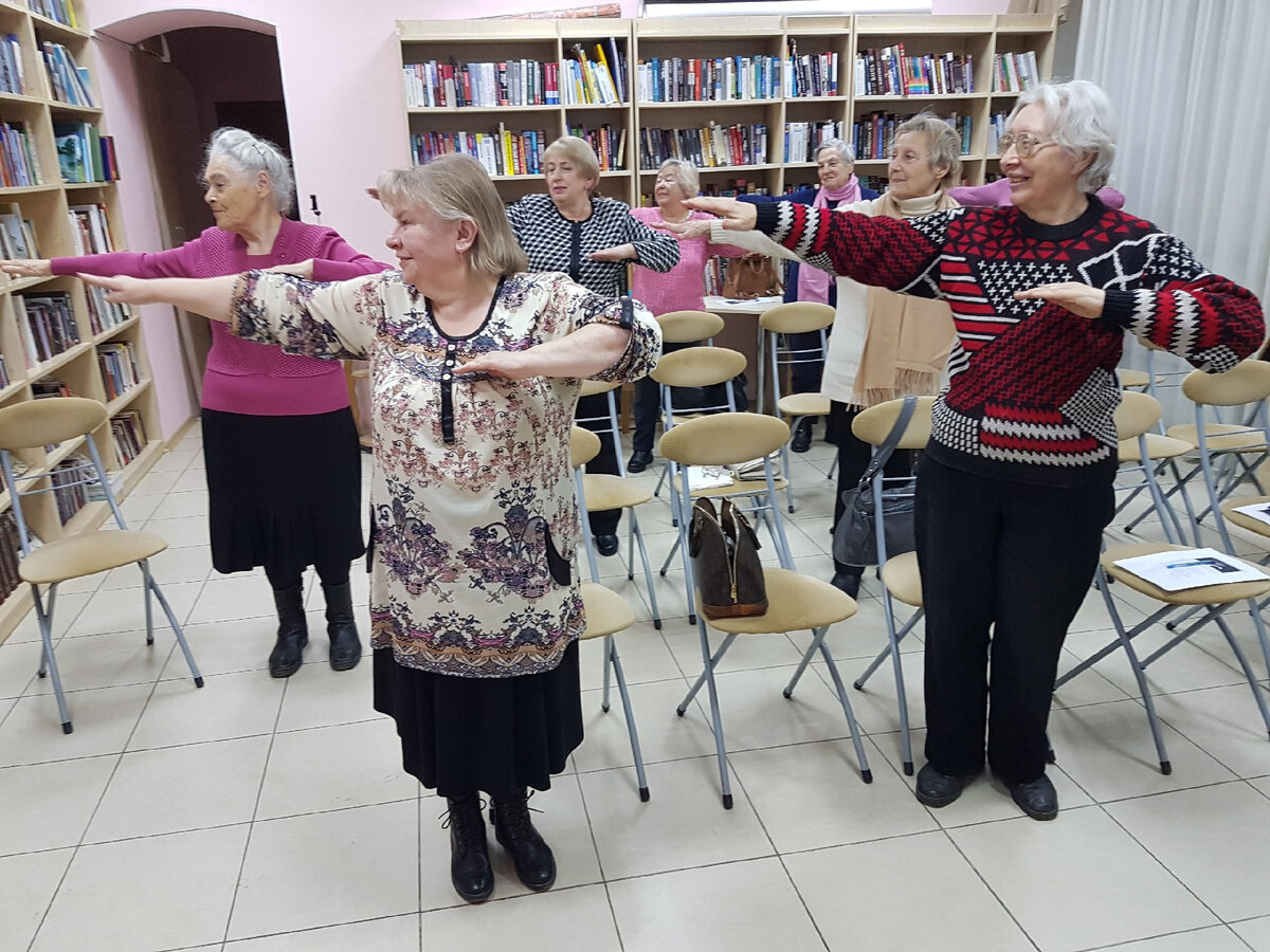 Прекрасные дамы на мастер-классе