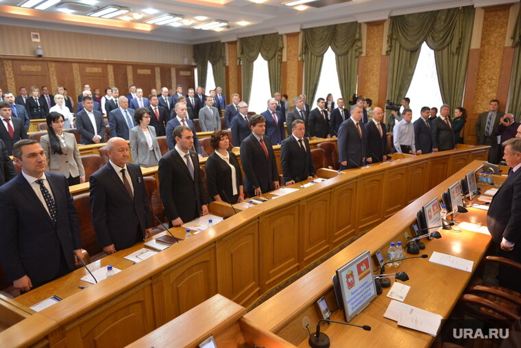    Депутат высказался о ситуации с гимном