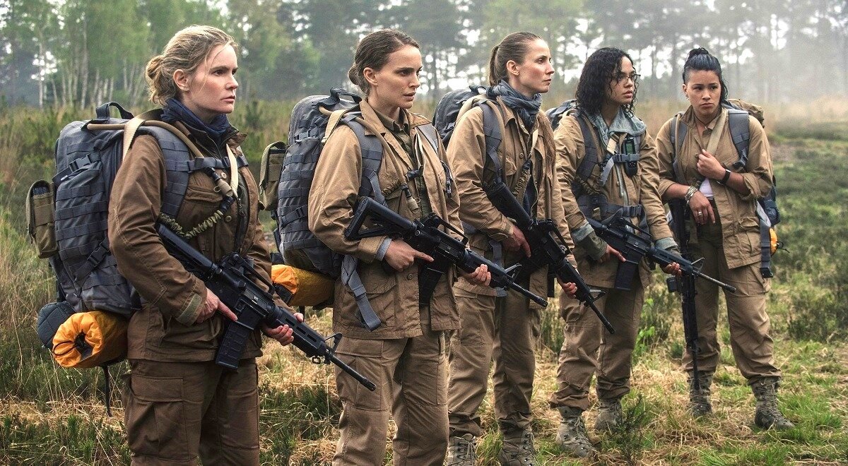 - Ладно, девчонки, план на сегодня такой: до обеда собираем консервные банки, а после обеда прём их в бункер к Сидоровичу... 