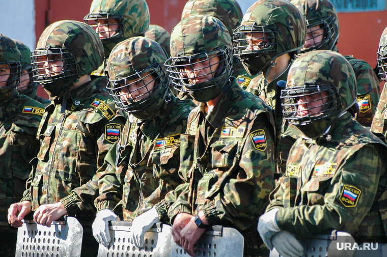    Бунт заключенных пришлось разгонять спецназу