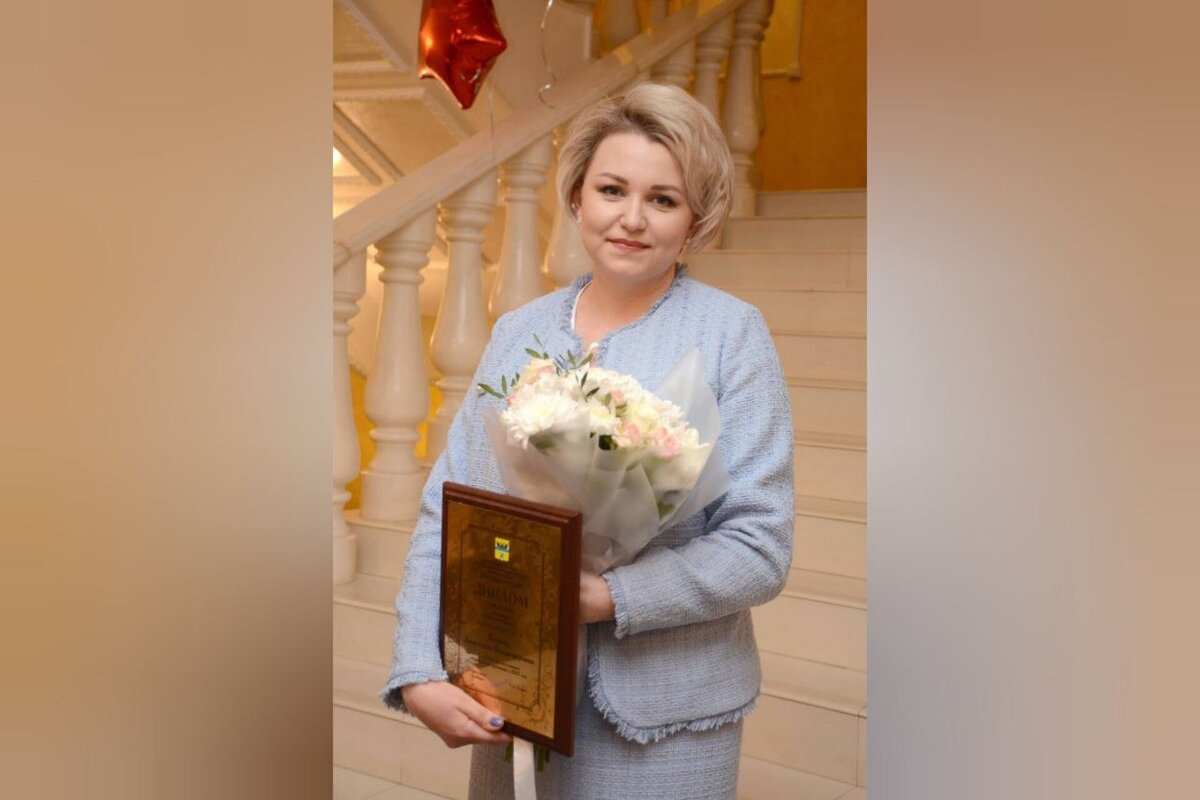  📷    Анастасия Кулаева более 16 лет заведует детсадом №133 Оренбурга Кристина Просвиркина