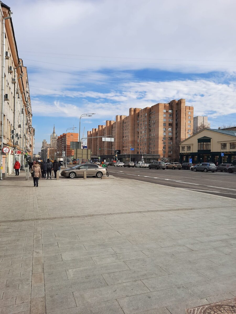Москва уже без снега. 