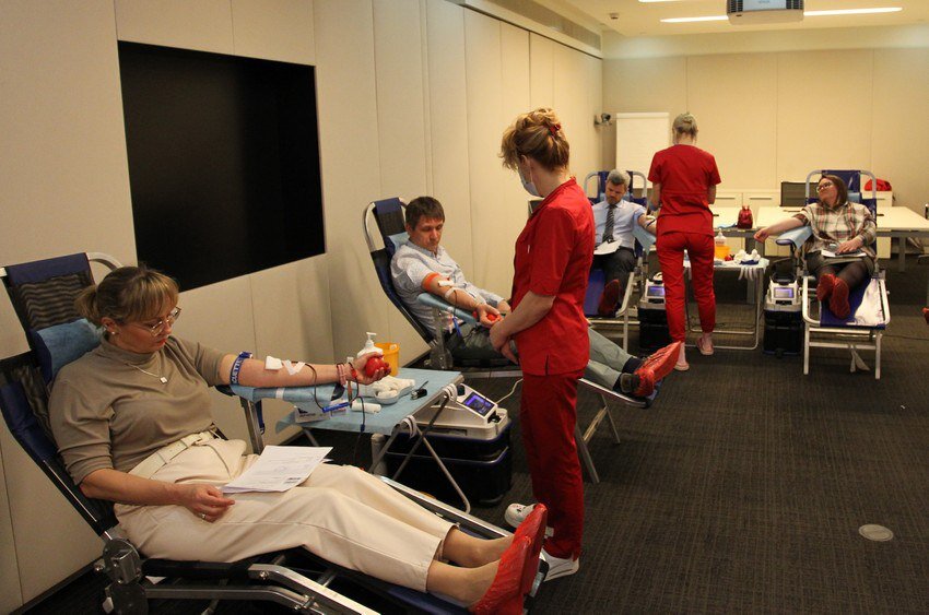 Донорство крови. Редкие группы в донорстве. Донорская акция Москва. Центр крови фмба москва