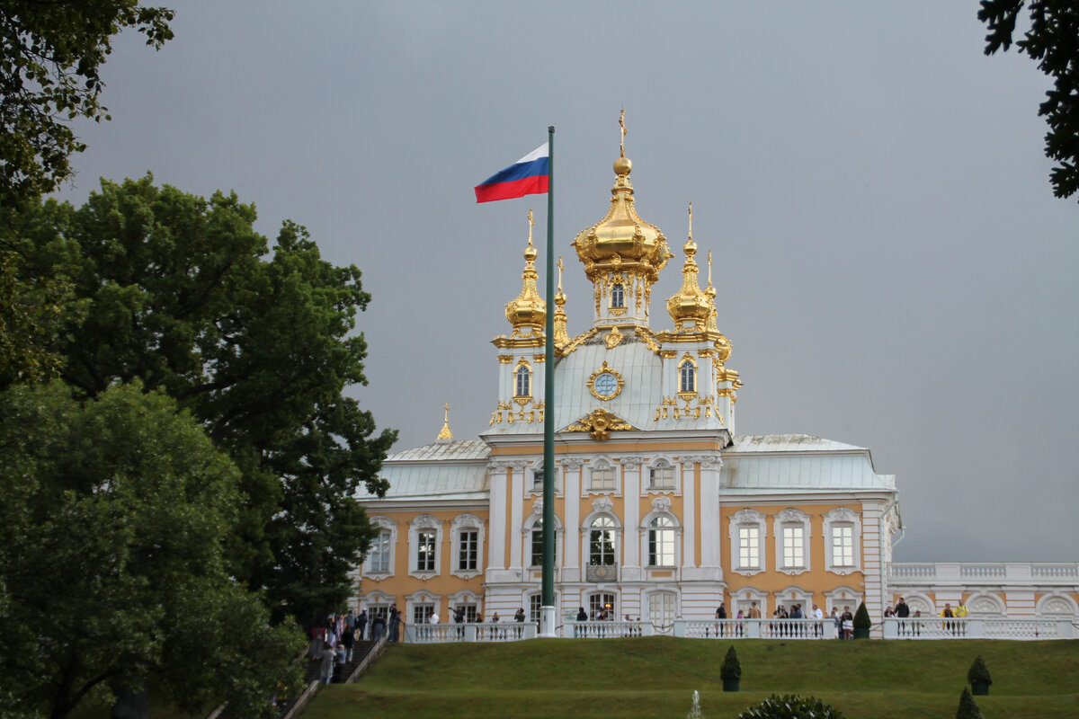 Фонтаны Нового Петергофа.(фото Автора).