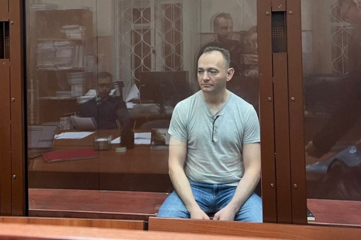    Максим Паршин.