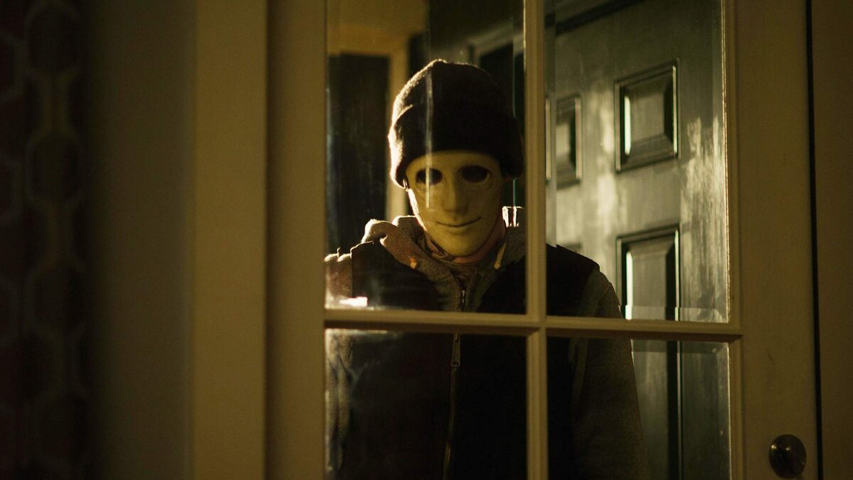 Рейтинг Кинопоиска: 6,2. Рейтинг IMDb: 6.6.